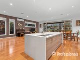 https://images.listonce.com.au/custom/160x/listings/40-larbert-road-mooroolbark-vic-3138/731/01525731_img_08.jpg?WrfGJlNoT-s