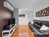 https://images.listonce.com.au/custom/160x/listings/40-larbert-road-mooroolbark-vic-3138/731/01525731_img_14.jpg?Yo7RkjL0qlI