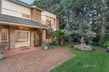 https://images.listonce.com.au/custom/160x/listings/40-larne-avenue-donvale-vic-3111/962/01597962_img_14.jpg?YJL1aM1wzDo