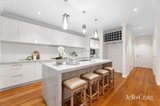 https://images.listonce.com.au/custom/160x/listings/40-leicester-avenue-glen-waverley-vic-3150/954/01953954_img_03.jpg?SWdOqDfY0-c