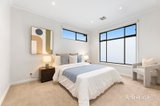 https://images.listonce.com.au/custom/160x/listings/40-leicester-avenue-glen-waverley-vic-3150/954/01953954_img_14.jpg?GPPUPo4GX7E