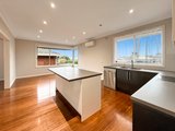 https://images.listonce.com.au/custom/160x/listings/40-liston-street-bell-post-hill-vic-3215/314/01915314_img_07.jpg?NiIQoDGTyTs