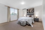 https://images.listonce.com.au/custom/160x/listings/40-marong-terrace-forest-hill-vic-3131/758/01520758_img_06.jpg?PsvZ2GKlN4Y