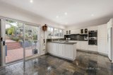 https://images.listonce.com.au/custom/160x/listings/40-mcarthur-road-ivanhoe-east-vic-3079/595/01556595_img_03.jpg?fIh6lXZjJRA