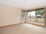 https://images.listonce.com.au/custom/160x/listings/40-mccurdy-road-herne-hill-vic-3218/886/01699886_img_02.jpg?c_tc399ZTVY