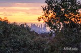 https://images.listonce.com.au/custom/160x/listings/40-moonlight-road-kangaroo-ground-vic-3097/053/01982053_img_03.jpg?rWCwmpUQTL8