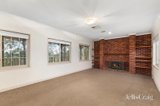 https://images.listonce.com.au/custom/160x/listings/40-moonlight-road-kangaroo-ground-vic-3097/053/01982053_img_08.jpg?ccNHHsrF6j0