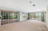 https://images.listonce.com.au/custom/160x/listings/40-moonlight-road-kangaroo-ground-vic-3097/053/01982053_img_09.jpg?cDzL1i8t_BM