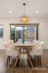 https://images.listonce.com.au/custom/160x/listings/40-morello-circle-doncaster-east-vic-3109/525/01928525_img_06.jpg?FQZ2ZHTIRUU
