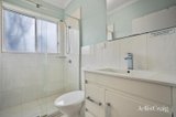 https://images.listonce.com.au/custom/160x/listings/40-morotai-avenue-ashburton-vic-3147/309/01814309_img_10.jpg?eeEJBW-6RfA