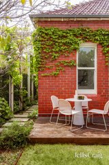https://images.listonce.com.au/custom/160x/listings/40-motherwell-street-south-yarra-vic-3141/805/01987805_img_17.jpg?B2BH7hxLezU
