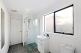 https://images.listonce.com.au/custom/160x/listings/40-orchard-road-doreen-vic-3754/887/01035887_img_06.jpg?p6COnxJeepY