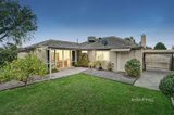 https://images.listonce.com.au/custom/160x/listings/40-romoly-drive-forest-hill-vic-3131/564/01540564_img_10.jpg?xtIVAbDCUEU