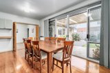 https://images.listonce.com.au/custom/160x/listings/40-romoly-drive-forest-hill-vic-3131/819/01721819_img_03.jpg?PAmhYx8t8aU