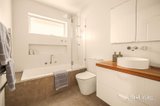 https://images.listonce.com.au/custom/160x/listings/40-seccull-drive-chelsea-heights-vic-3196/442/01981442_img_07.jpg?3mblM5Wx054
