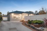https://images.listonce.com.au/custom/160x/listings/40-sellick-drive-croydon-vic-3136/832/01922832_img_01.jpg?LxhhAne-3as