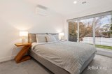https://images.listonce.com.au/custom/160x/listings/40-sellick-drive-croydon-vic-3136/832/01922832_img_07.jpg?_H_l-G-Fdrg