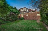 https://images.listonce.com.au/custom/160x/listings/40-through-road-camberwell-vic-3124/139/00919139_img_09.jpg?Vr6ZsVVG07E