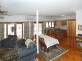 https://images.listonce.com.au/custom/160x/listings/40-upper-skene-street-newtown-vic-3220/239/01699239_img_11.jpg?7UpDKL_rtd4