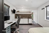 https://images.listonce.com.au/custom/160x/listings/40-view-hill-crescent-eltham-vic-3095/406/01548406_img_20.jpg?9RqCPTZ0A8k