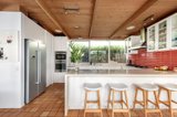 https://images.listonce.com.au/custom/160x/listings/40-view-street-mont-albert-vic-3127/113/01020113_img_04.jpg?b2WJtzTMe_k