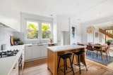 https://images.listonce.com.au/custom/160x/listings/40-westbank-terrace-richmond-vic-3121/849/01898849_img_05.jpg?FgvYLZFGh3M