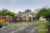 https://images.listonce.com.au/custom/160x/listings/40-worthing-road-moorabbin-vic-3189/351/01815351_img_10.jpg?6etXYOv1hYc