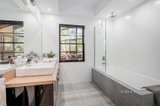 https://images.listonce.com.au/custom/160x/listings/400-mount-pleasant-road-eltham-vic-3095/909/01571909_img_15.jpg?4f1ATVHJv8k