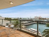 https://images.listonce.com.au/custom/160x/listings/401107-beach-street-port-melbourne-vic-3207/267/01090267_img_02.jpg?JO6C-ARL6kc