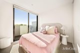 https://images.listonce.com.au/custom/160x/listings/401116-martin-street-brighton-vic-3186/583/01880583_img_07.jpg?_fOUrOQoiKw