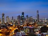 https://images.listonce.com.au/custom/160x/listings/401142-park-street-south-melbourne-vic-3205/172/01087172_img_03.jpg?rrrIlQBIDjQ