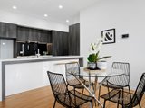 https://images.listonce.com.au/custom/160x/listings/4015-red-hill-terrace-doncaster-east-vic-3109/738/01116738_img_04.jpg?AGl5JINw3B4