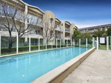 https://images.listonce.com.au/custom/160x/listings/40156-beaconsfield-parade-albert-park-vic-3206/931/01087931_img_03.jpg?u4aE2EHy6Yo