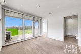 https://images.listonce.com.au/custom/160x/listings/40164-macaulay-road-north-melbourne-vic-3051/507/01979507_img_05.jpg?BVcyFu-UXc8