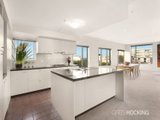 https://images.listonce.com.au/custom/160x/listings/40165-beach-street-port-melbourne-vic-3207/643/01087643_img_09.jpg?sy-LCZREwWk