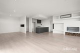 https://images.listonce.com.au/custom/160x/listings/40195-ormond-road-elwood-vic-3184/259/01872259_img_03.jpg?p8WUJTLOfx4