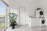 https://images.listonce.com.au/custom/160x/listings/402-lower-plenty-road-viewbank-vic-3084/955/01899955_img_14.jpg?UA-dapmBKR0