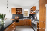 https://images.listonce.com.au/custom/160x/listings/402-st-georges-road-thornbury-vic-3071/139/01931139_img_12.jpg?m36cgd97sbI