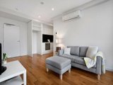 https://images.listonce.com.au/custom/160x/listings/40225-lynch-street-hawthorn-vic-3122/057/01685057_img_03.jpg?Xy-_xJVZSmk