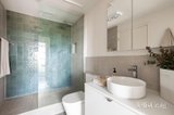 https://images.listonce.com.au/custom/160x/listings/40229-nicholson-street-brunswick-east-vic-3057/471/01984471_img_09.jpg?Fv7F01ZrD1c