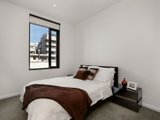 https://images.listonce.com.au/custom/160x/listings/40257-bay-street-port-melbourne-vic-3207/878/01793878_img_03.jpg?NCV37-YYMyA