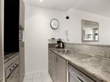 https://images.listonce.com.au/custom/160x/listings/40257-bay-street-port-melbourne-vic-3207/878/01793878_img_04.jpg?SPwSQu6i5hk