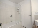 https://images.listonce.com.au/custom/160x/listings/40257-bay-street-port-melbourne-vic-3207/878/01793878_img_06.jpg?f44kqCmyNr0