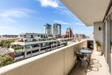 https://images.listonce.com.au/custom/160x/listings/40299-dow-street-port-melbourne-vic-3207/348/01768348_img_06.jpg?Fq1EVdy1TsU