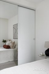 https://images.listonce.com.au/custom/160x/listings/4031-studio-walk-richmond-vic-3121/977/01937977_img_11.jpg?WJ8rXqa5Edc