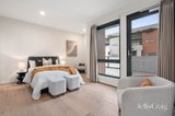 https://images.listonce.com.au/custom/160x/listings/403200-reynolds-road-doncaster-east-vic-3109/607/01927607_img_09.jpg?9_aVqbQgU6M