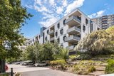 https://images.listonce.com.au/custom/160x/listings/40362-altona-street-kensington-vic-3031/725/01909725_img_04.jpg?puZJ_3sgZ-Y
