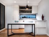 https://images.listonce.com.au/custom/160x/listings/4042-tweed-place-hawthorn-vic-3122/400/01684400_img_04.jpg?S7l0vSG9APs
