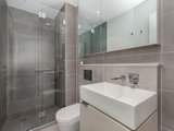 https://images.listonce.com.au/custom/160x/listings/4042-tweed-place-hawthorn-vic-3122/400/01684400_img_07.jpg?fsUOEeFC9Jo
