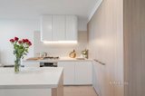 https://images.listonce.com.au/custom/160x/listings/40423-osullivan-road-glen-waverley-vic-3150/679/01701679_img_05.jpg?cbpvvssbUOE